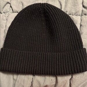 Lululemon Unisex Black Knit Hat (small/medium)